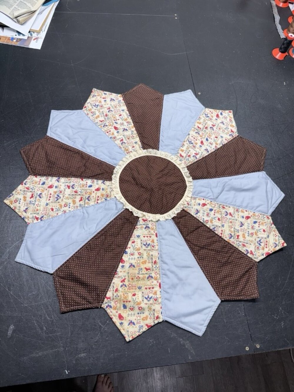 Dresden Plate Quilt Table Topper Centerpiece Country Blue Brown White Lace